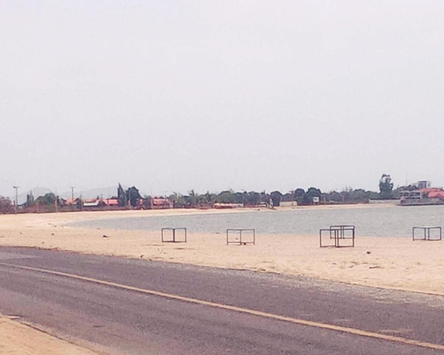 La Plage De Kampot By Lee & Hap Guest House Bagian luar foto