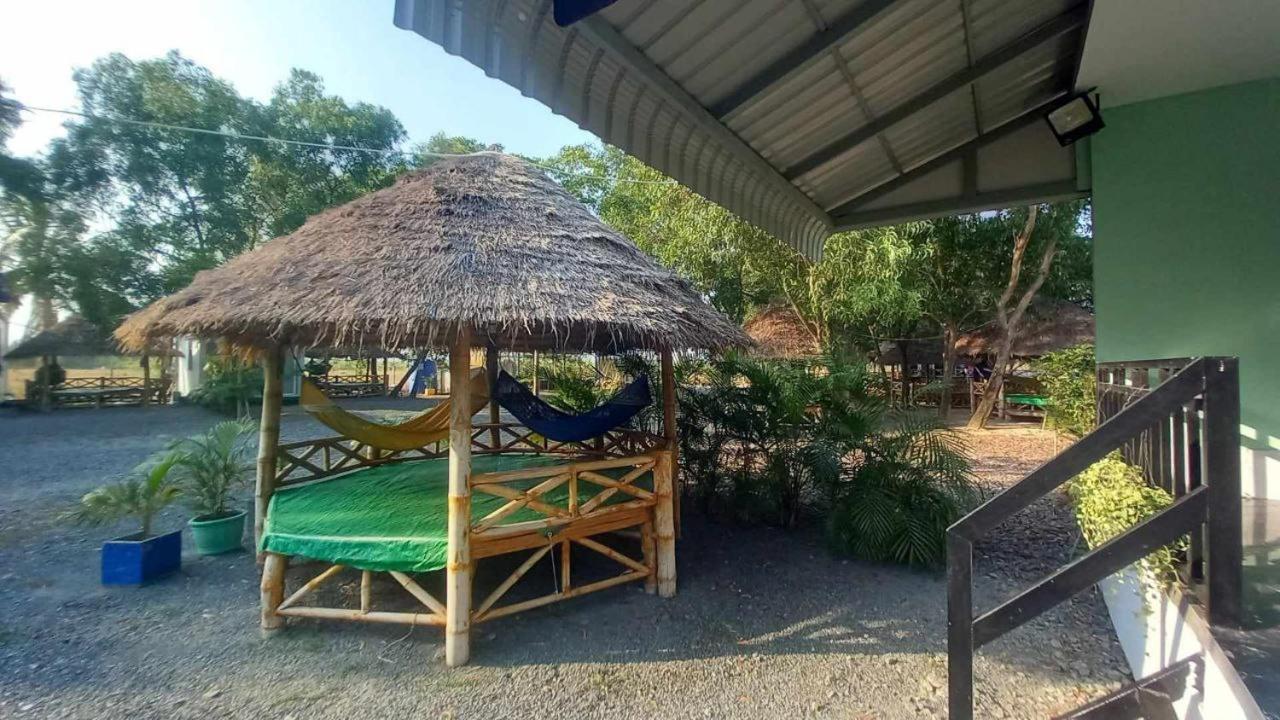 La Plage De Kampot By Lee & Hap Guest House Bagian luar foto